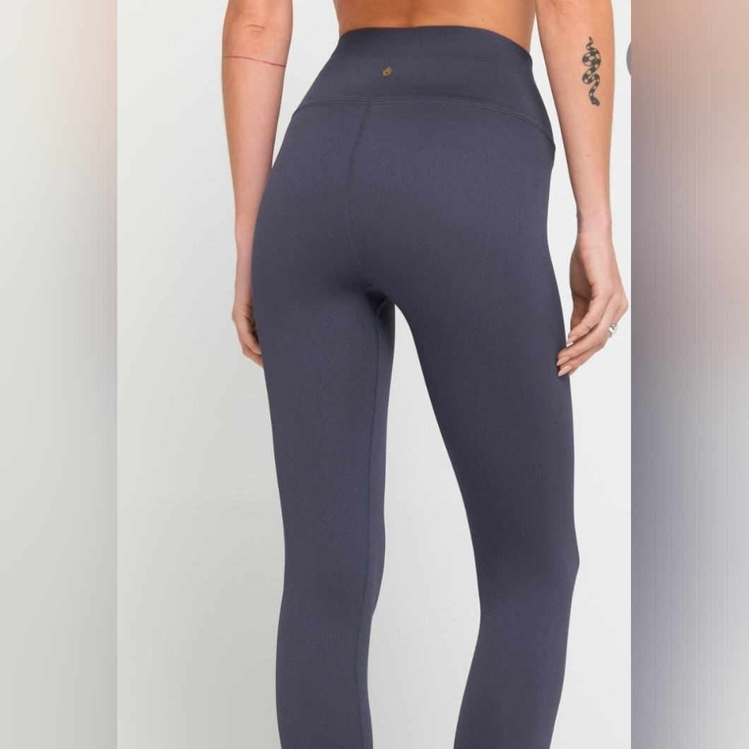 Spiritual Gangster Lovesculpt Leggings M/L